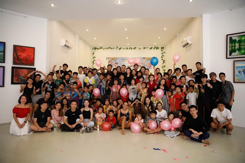 Children of Tomorrow group photo